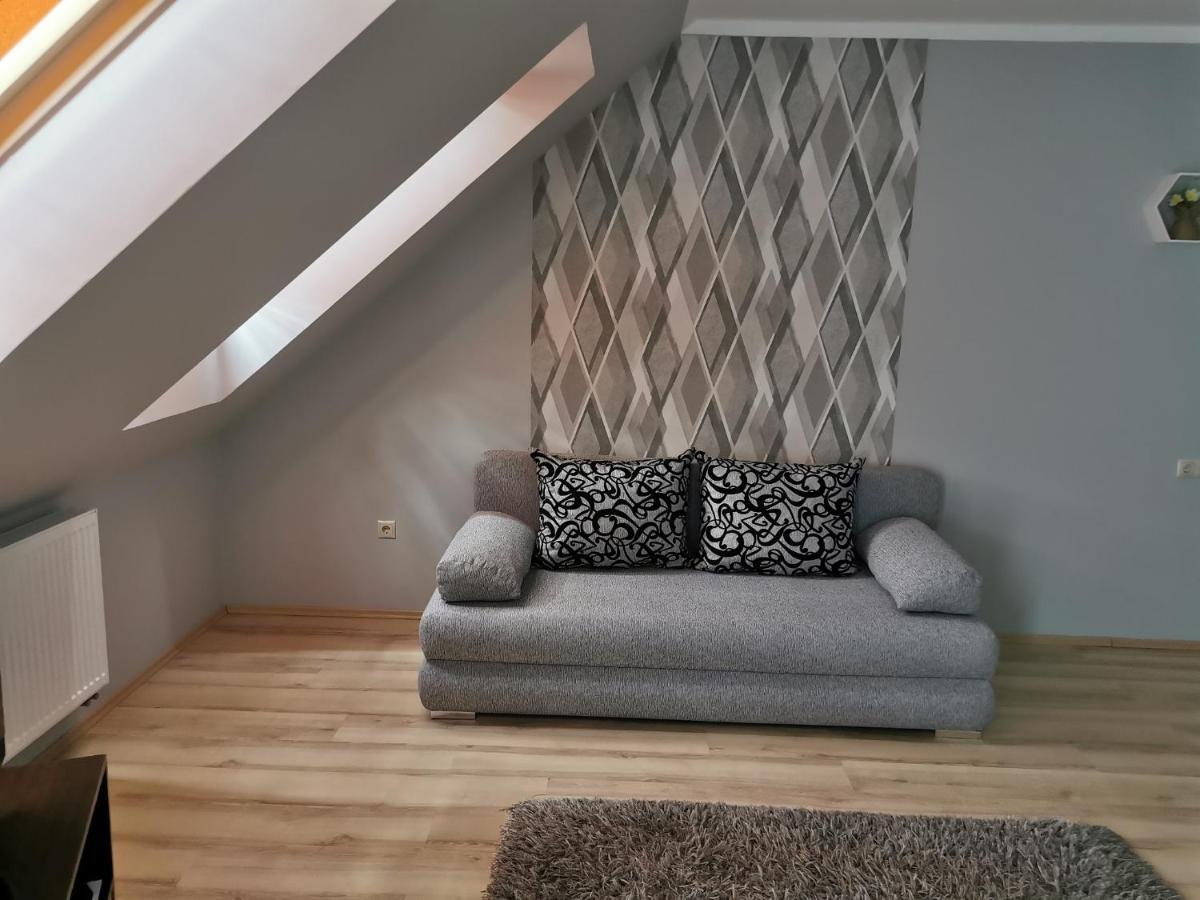 Szabo Apartman Sárvár Εξωτερικό φωτογραφία