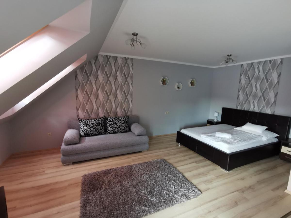 Szabo Apartman Sárvár Εξωτερικό φωτογραφία