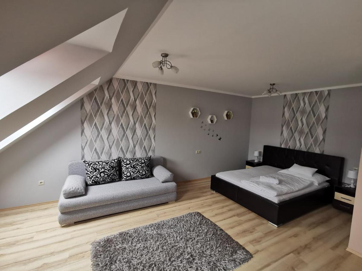 Szabo Apartman Sárvár Εξωτερικό φωτογραφία