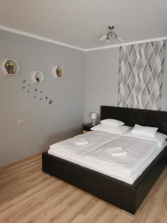 Szabo Apartman Sárvár Εξωτερικό φωτογραφία